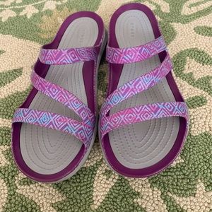 Crocs Slip On size 7